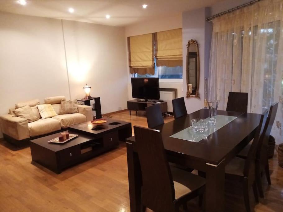 Τεσσαρι Στον Ναυτικο Ομιλο Χiου Apartment Chios Town Luaran gambar